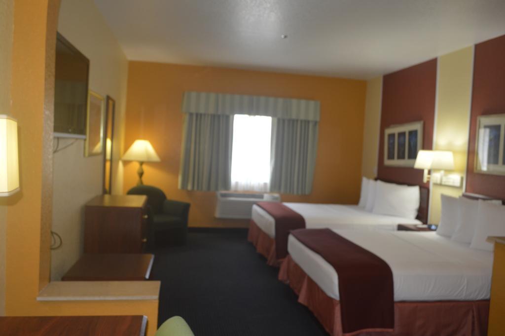 Howard Johnson By Wyndham San Antonio Hotel & Suites 外观 照片